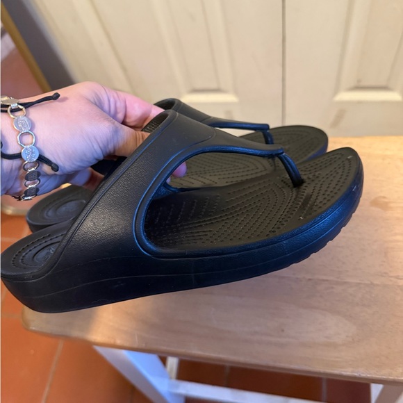 CROCS Rubber Flip Flops - Picture 4 of 4